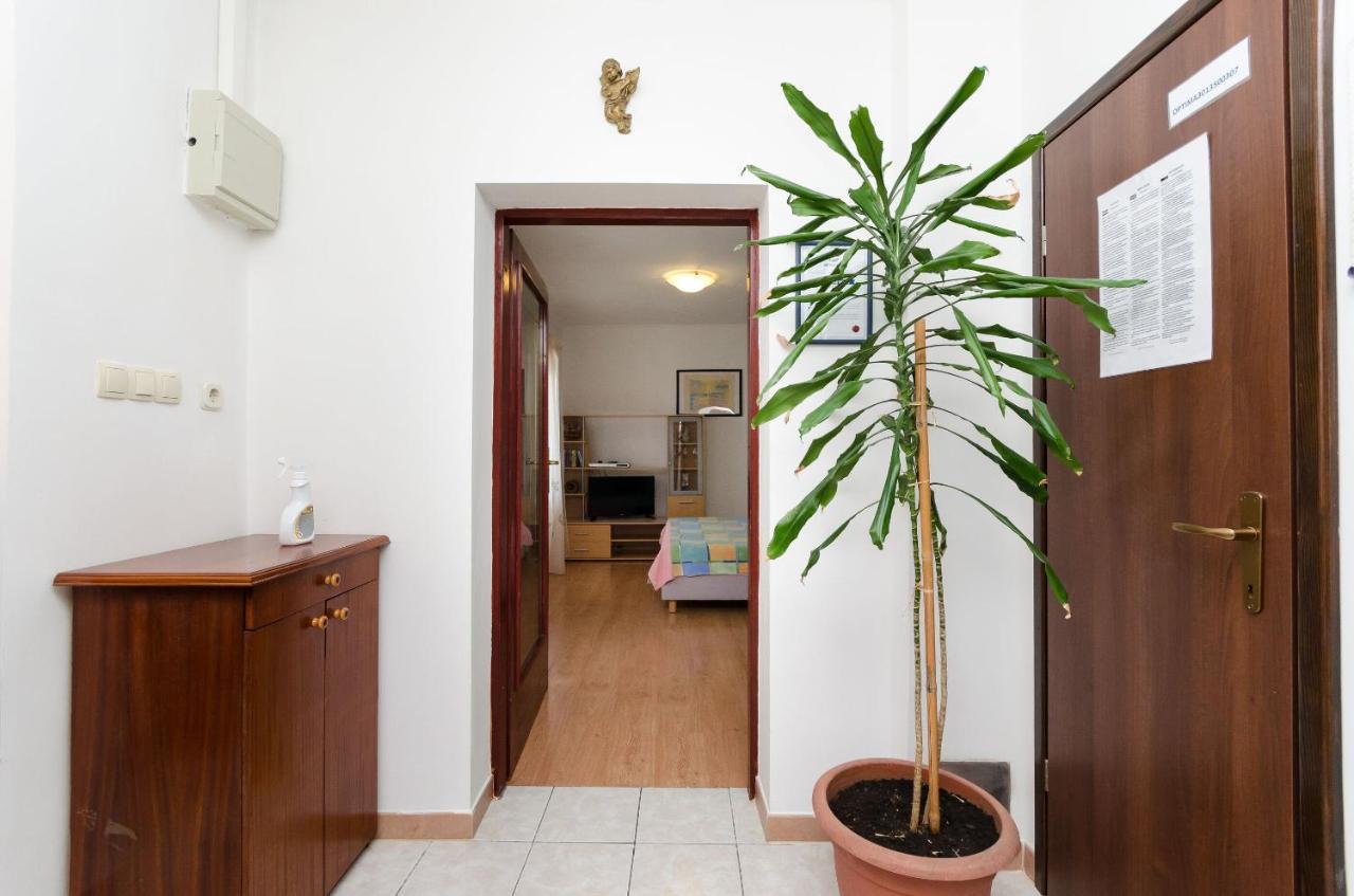 Apartment Goran Novi Vinodolski Exterior photo